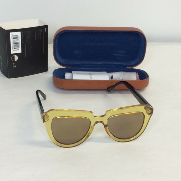 KOMONO SUNGLASSES new in cider black cat eye style - Picture 2 of 10